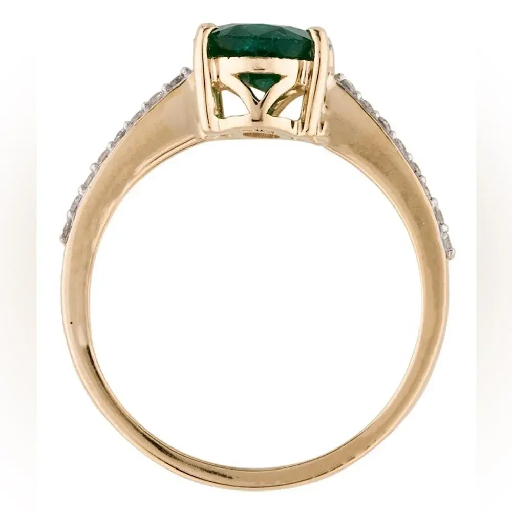 14K Yellow Gold 1.27ct Oval Emerald & 0.12 ct Diamond Cocktail Ring Size: 7 New